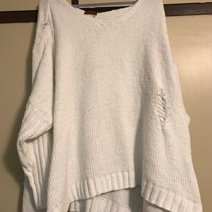 POL sweater size large